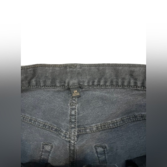 Frye black denim skinny jeans size 28. - Picture 6 of 8